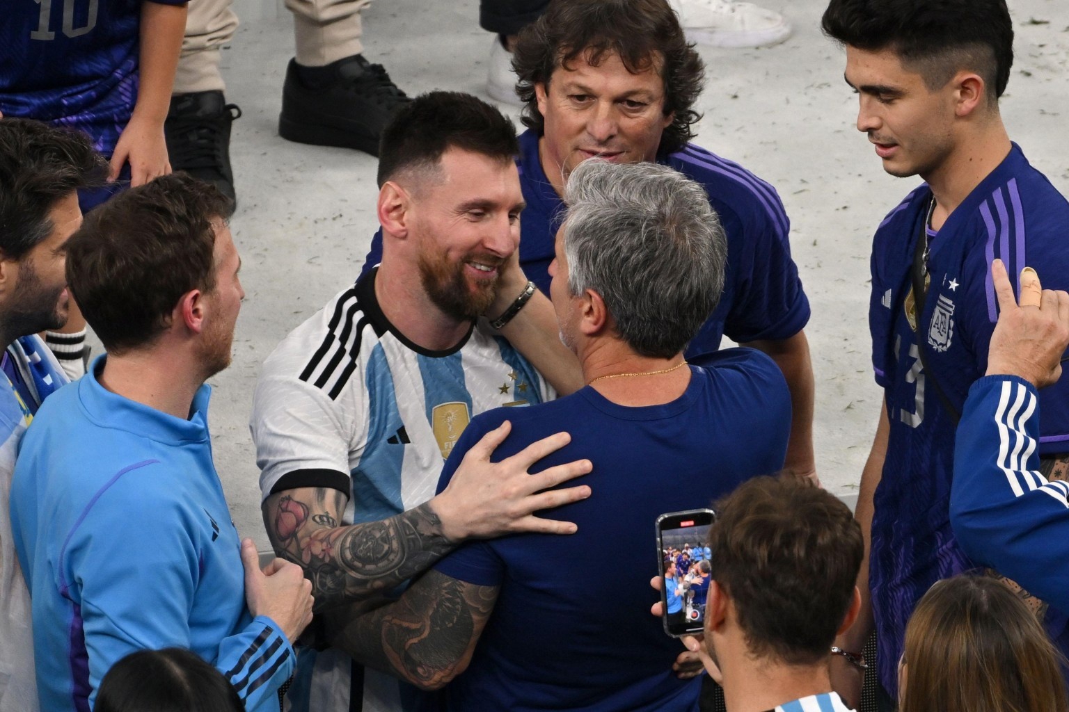 Luzu TV drops host and production team after false report on Messi’s father