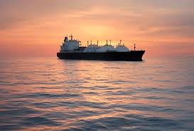 Shipping Firms Cautious as U.S.-Iran Deal Targets Strait Reopening