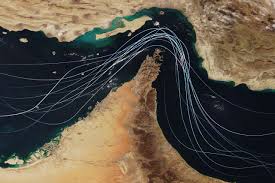 نفت صعود کرد؛ آمریکا عملیات ناوبری در تنگه هرمز را آغاز کرد