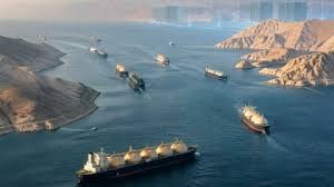 نفت جهش کرد؛ ایران گفت پس از حملات جدید پایگاه هوایی آمریکا را هدف قرار داده است