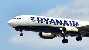 Ryanair visée par une enquête au Royaume‑Uni sur les frais de siège pour familles