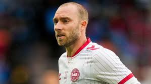 Christian Eriksen conscient après s'être effondré lors de l'amical du Danemark