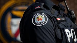 Trois policiers de Toronto hors service arrêtés en Espagne, dont deux accusés d’agression sexuelle