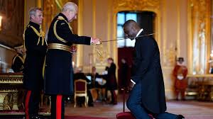 Idris Elba, Torvill et Dean honorés au château de Windsor